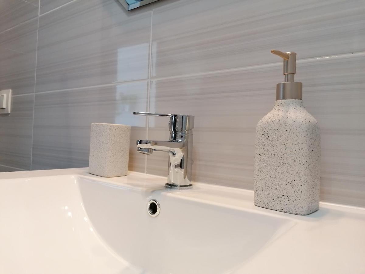 Ama Apartament Cu Terasa 50 Mp & Parcare Braszów Zewnętrze zdjęcie