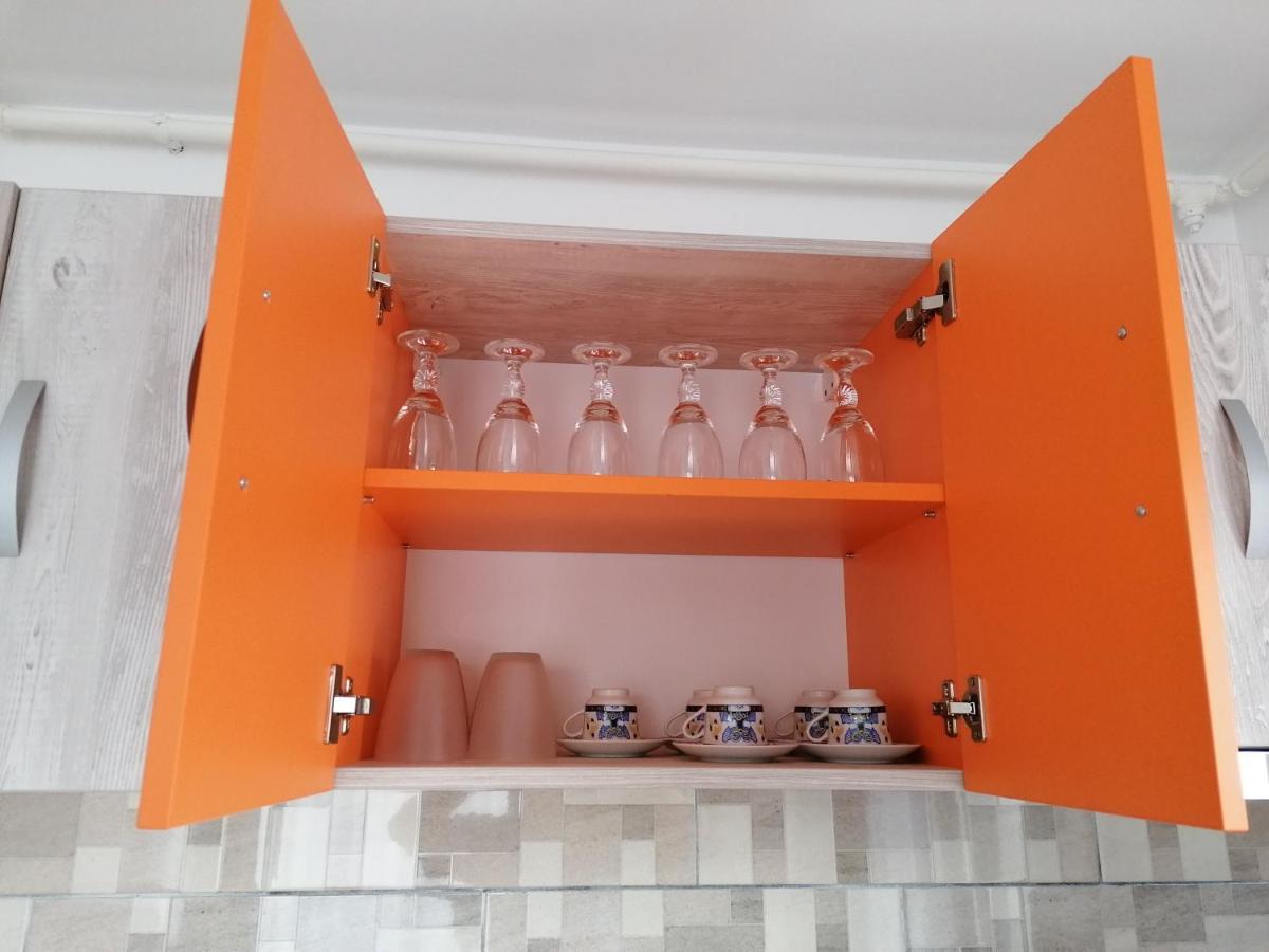 Ama Apartament Cu Terasa 50 Mp & Parcare Braszów Zewnętrze zdjęcie