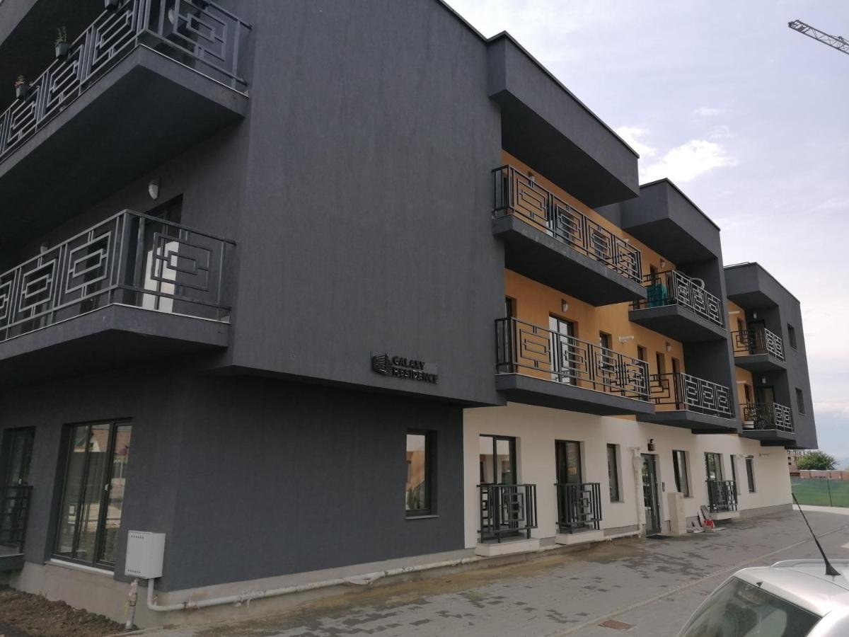 Ama Apartament Cu Terasa 50 Mp & Parcare Braszów Zewnętrze zdjęcie