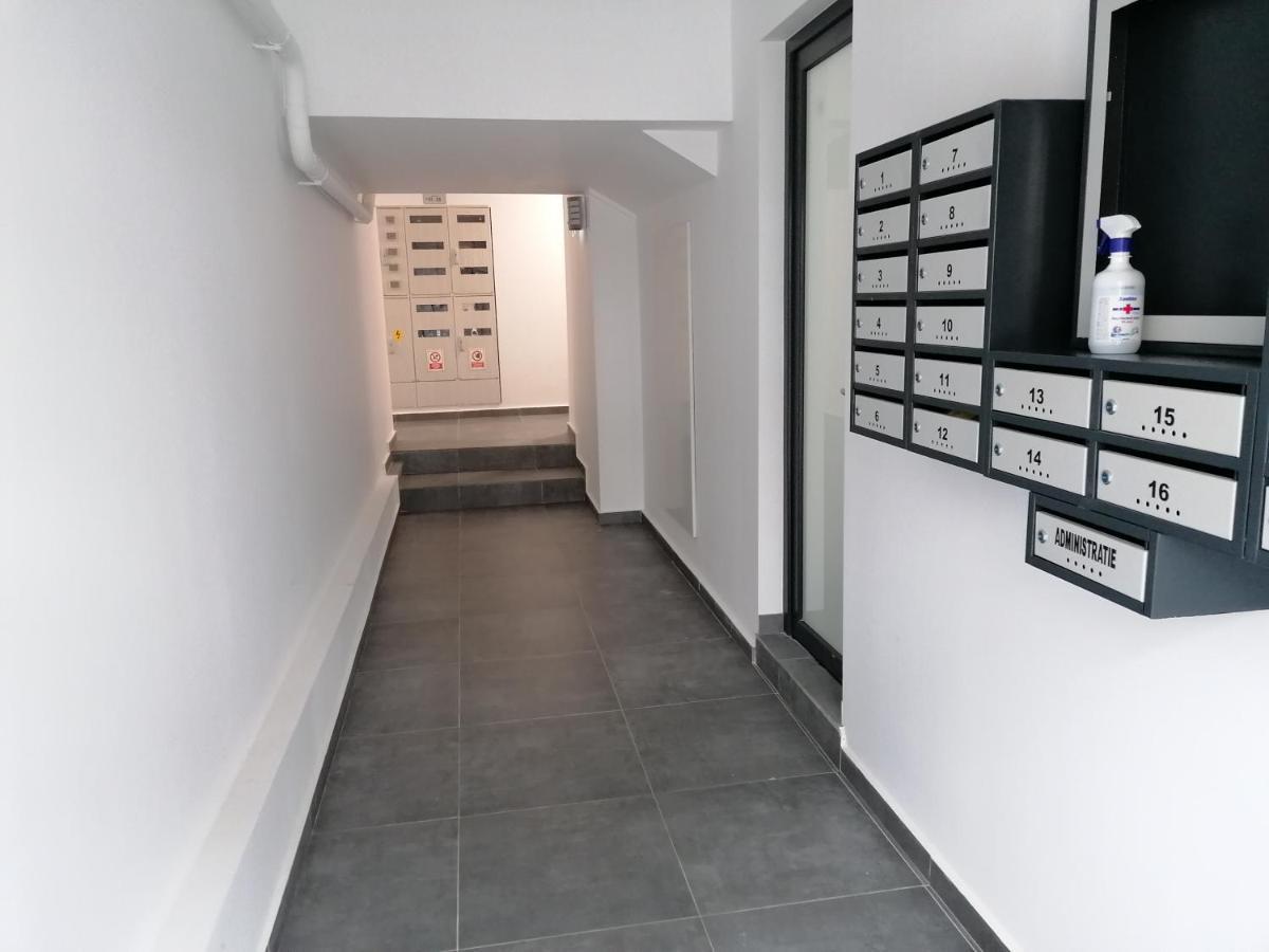 Ama Apartament Cu Terasa 50 Mp & Parcare Braszów Zewnętrze zdjęcie